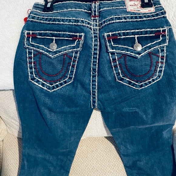 Jeans with white trim - Picture 2 of 2